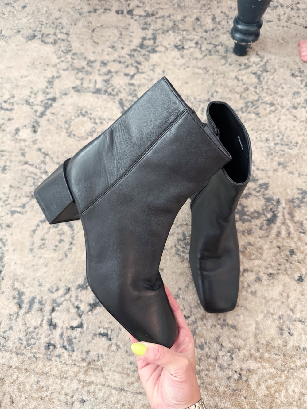 Vince Kaye Black Leather Boots Sz 9 / EU 39